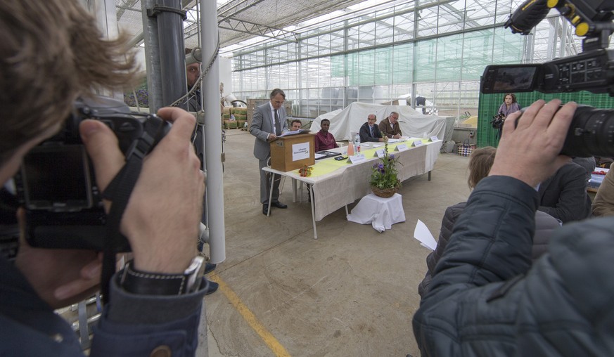 Viel Aufmerksamkeit und Applaus für ein bedenkliches Projekt: Der Bauernverband an der Medienkonferenz.