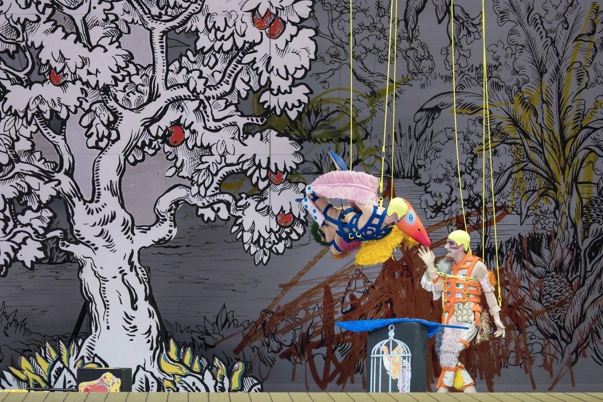 Saenger Florian Teichtmeister als Papageno, am 14.02.2019 bei der Fotoprobe zur Oper DIE ZAUBERFLOETE in der Berliner Staatsoper Unter den Linden, Premiere 17.02.2019 Die Zauberfloete - Berlin *** Sin ...