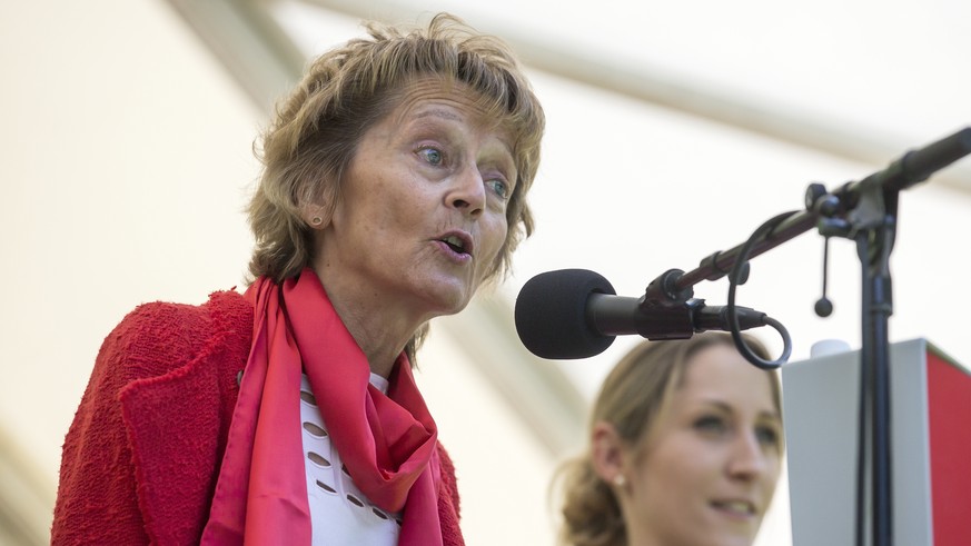 Alt Bundesraetin Eveline Widmer-Schlumpf, Praesidentin Pro Senectute Schweiz, spricht an der 1. August Bundesfeier auf der Ruetliwiese am Dienstag, 1. August 2017. (KEYSTONE/Alexandra Wey)