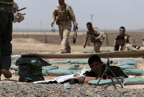 Peshmerga-Milizionäre bereiten sich südlich von Tikrit auf den Kampf gegen ISIS-Extremisten vor.&nbsp;