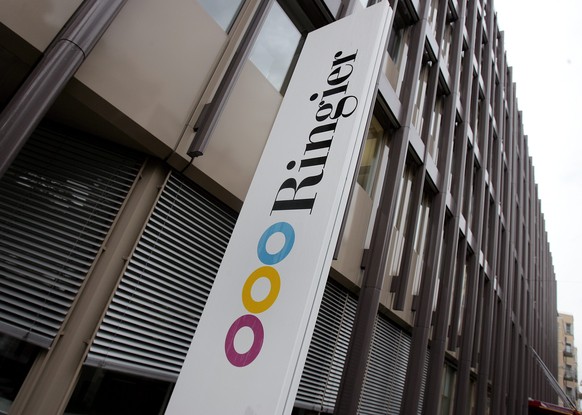 ARCHIV --- ZUR MELDUNG, DASS RINGIER UND AXEL SPRINGER EIN GEMEINSCHAFTSUNTERNEHMEN GRUENDEN, STELLEN WIR IHNEN FOLGENDES BILD ZUR VERFUEGUNG --- Das Medien- und Verlagshaus Ringier an der Zuercher Du ...