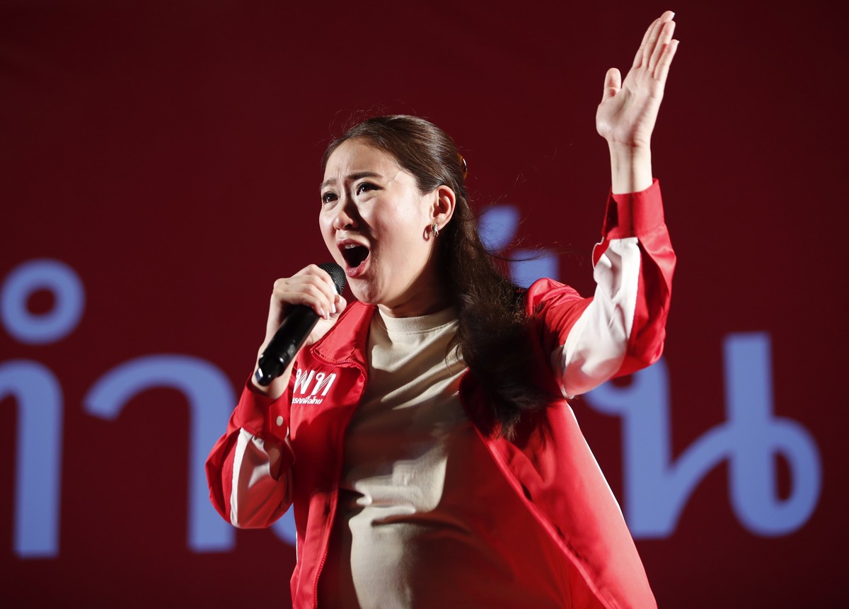 epa10547260 Paetongtarn Shinawatra, the youngest daughter of exiled former deposed Thai leader Thaksin Shinawatra and Pheu Thai Party's key figure, who is expected to be nominated as prime minist ...