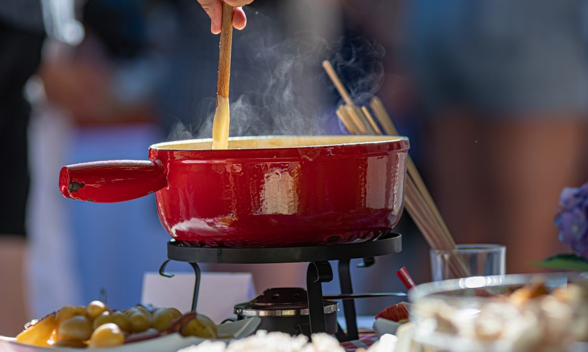 Est-ce la fondue qui nous rend si sympathiques? Probablement pas.