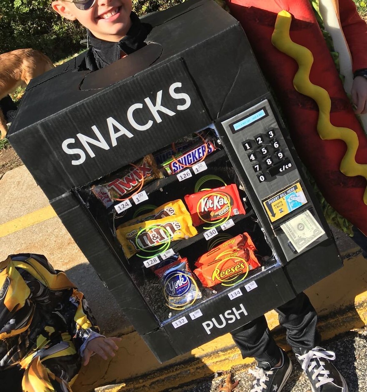 Coole Halloweenkostüme 2026: Der Nackautomat
