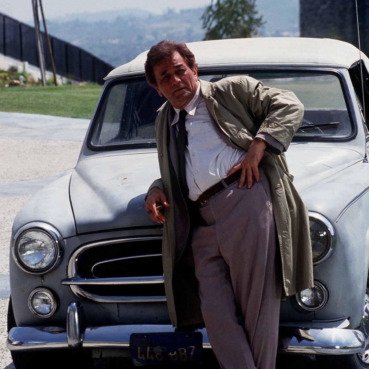 Oct 05, 1993; LOS ANGELES, CA, USA;Actor PETER FALK as Lt.Columbo in 'Columbo.' Mandatory Credit: Photo by Universal Television/Entertainment Pictures. (©) Copyright 1993 by Courtesy of Univ ...