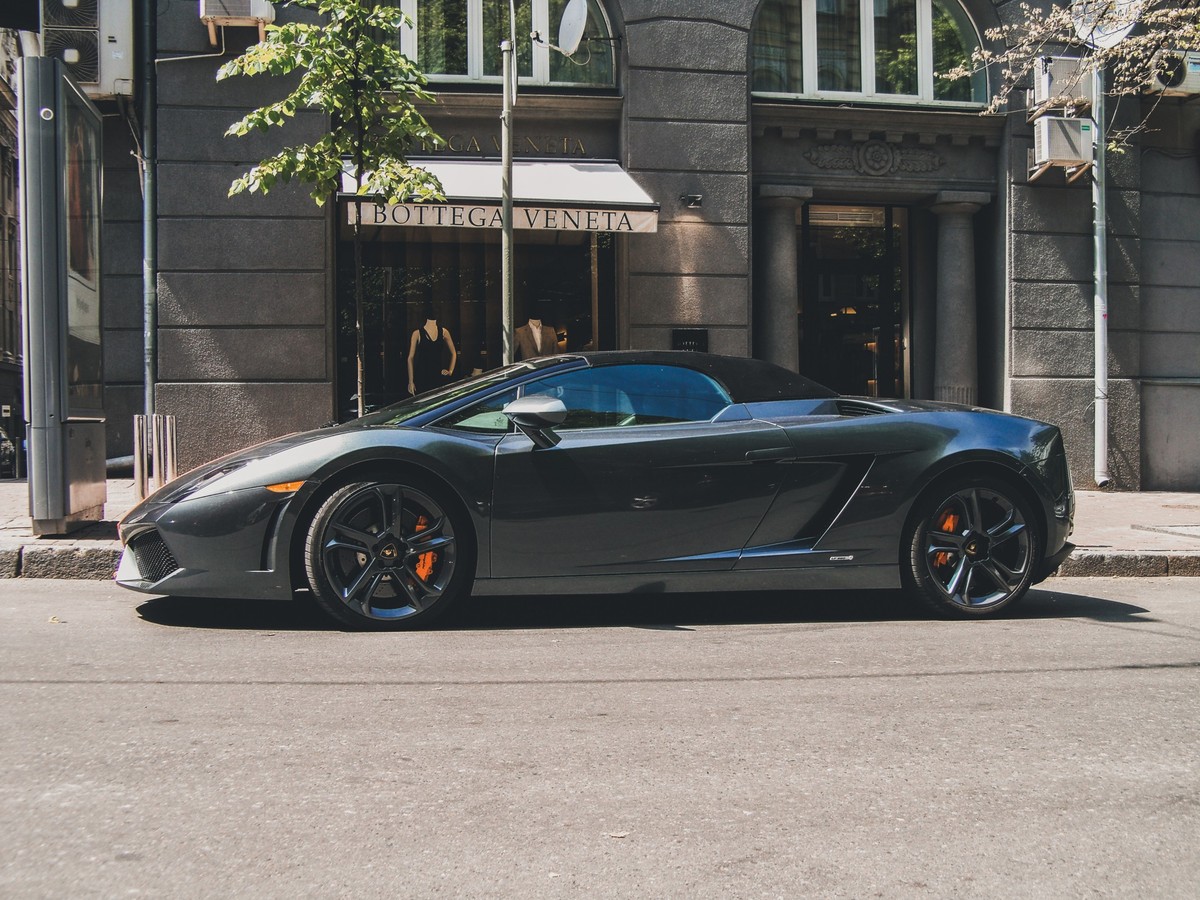 Kiev, Ukraine - June 12, 2011: Lamborghini Gallardo LP570-4 Spyder is parked in the city. Luxury Italian supercar, Kiev, Ukraine - June 12, 2011: Lamborghini Gallardo LP570-4 Spyder is parked in the c ...