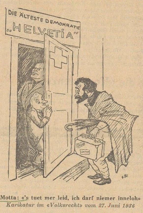 Lässt den abgesetzten äthiopischen Kaiser vor der Türe stehen: Der italienfreundliche Bundesrat Giuseppe Motta, der Mussolini im Rücken stehen hat. Karikatur von Gregor Rabinovitch in der Zürcher Tage ...