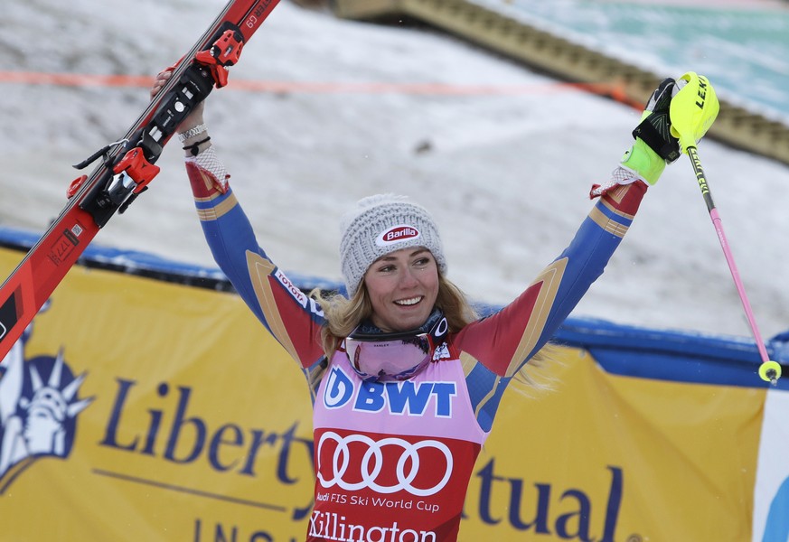 Mikaela Shiffrin, of the United States, celebrates after completing her second run for a first place finish in the women&#039;s FIS Alpine Skiing World Cup slalom race, Sunday, Nov. 26, 2017, in Killi ...