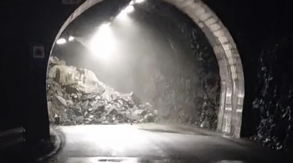 Tunnel in Riddes VS eingestürzt.
