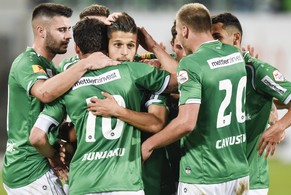 Dem FC St.Gallen läuft es dieses Jahr nicht nur auf dem Rasen, auch finanziell sieht es rosig aus.