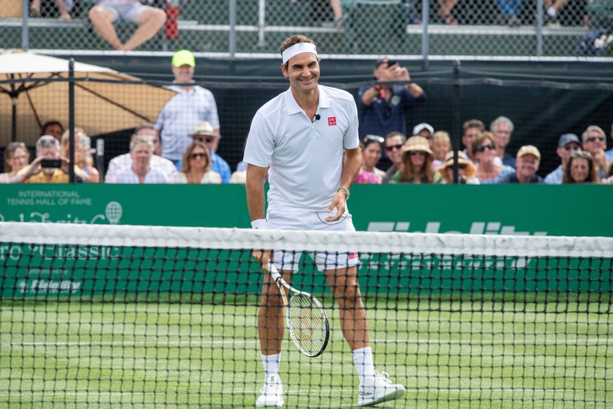 NEWPORT, RI - AUGUST 28: Swiss former tennis player Roger Federer warms up before playing tennis during the International Tennis Hall of Fame Celebrity Pro Classic on August 28, 2026 at the Internatio ...