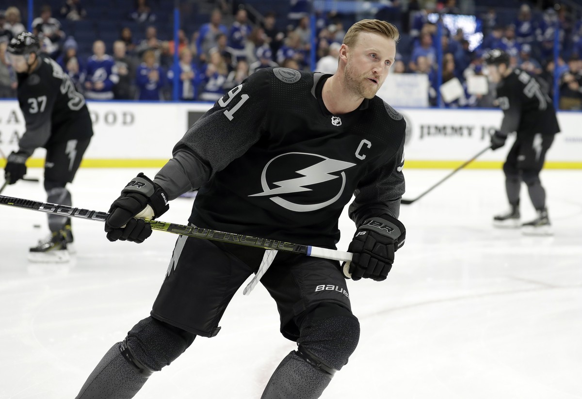 Tampa Bay Lightning center Steven Stamkos (91) skates in warm-ups for the team's NHL hockey game against the St. Louis Blues on Thursday, Feb. 7, 2019, in Tampa, Fla. The Lightning unveiled their ...