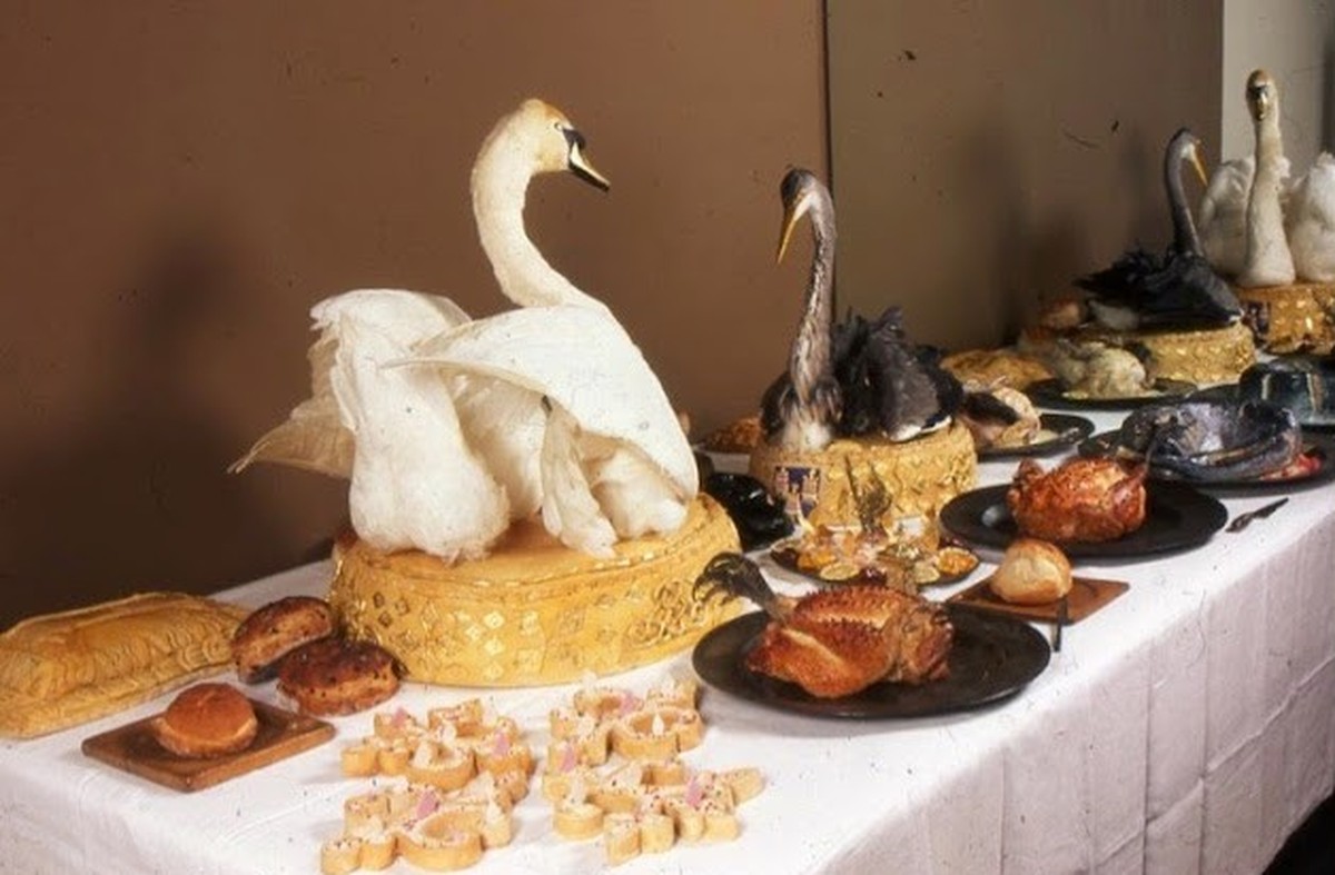 schwan mittelalter küchen kochen essen food history geschichte http://2.bp.blogspot.com/-aOltaJoRlnY/UhUJ6_6H0eI/AAAAAAAAEXE/HgV1dgb_dP8/s640/Swan1.jpg