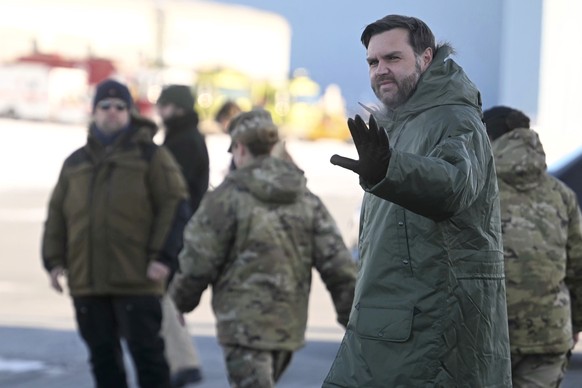 Vice President JD Vance arrives at Pituffik Space Base in Greenland, Friday, March 28, 2025. (Jim Watson/Pool via AP)
Vance