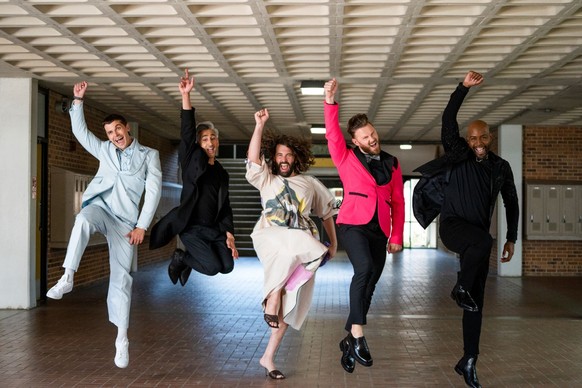 Queer Eye. (L to R) Antoni Porowski, Tan France, Jonathan Van Ness, Bobby Berk, Karamo Brown in episode 606 of Queer Eye. Cr. Il
Netflix