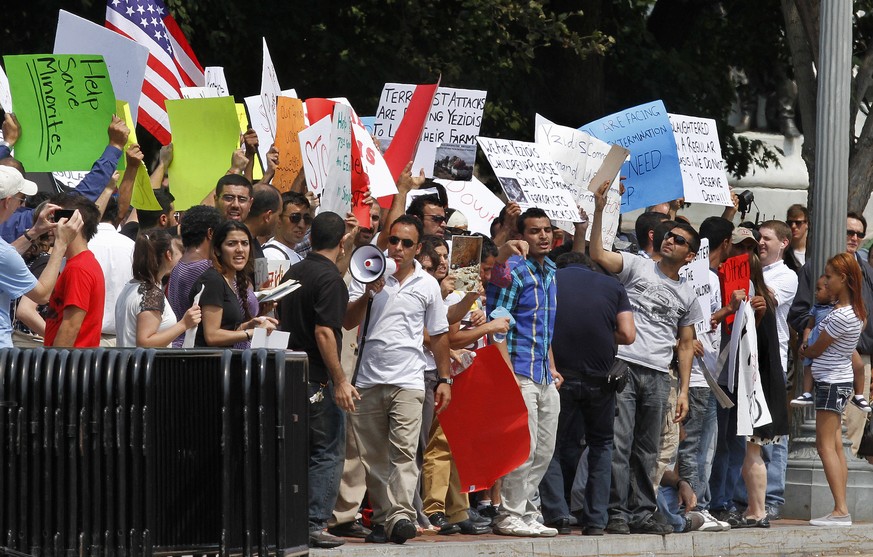 Vor dem Weissen Haus in Washington: Demonstranten fordern Hilfe für die Jesiden.