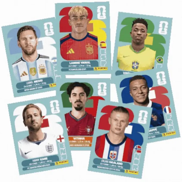 Das Panini-Album und die Sticker für die Fussball-WM 2026