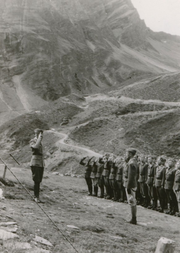 Die Arbeit in den Bergen war hart und musste diszipliniert durchgeführt werden.
https://polenmuseum.ch/museum-2