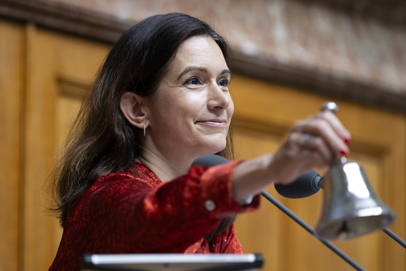 KEYPIX - Nationalratspraesidentin Maja Riniker, FDP-AG, eroeffnet den Tag der Sommersession der Eidgenoessischen Raete, am Freitag, 20. Juni 2025 im Nationalrat in Bern. (KEYSTONE/Anthony Anex)