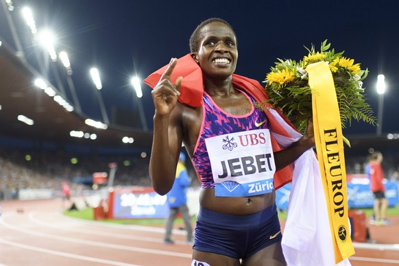 epa06160744 Ruth Jebet of Bahrain celebrates after winning the women&#039;s 3,000m Steeplechase race at the Weltklasse IAAF Diamond League international athletics meeting in the Letzigrund stadium in  ...