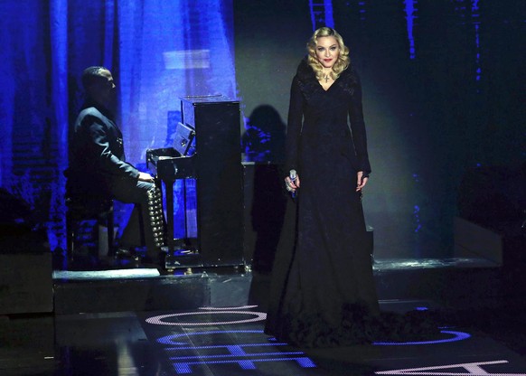 Madonna singt im März 2015 in der italienischen TV -Show «Che tempo che fa».