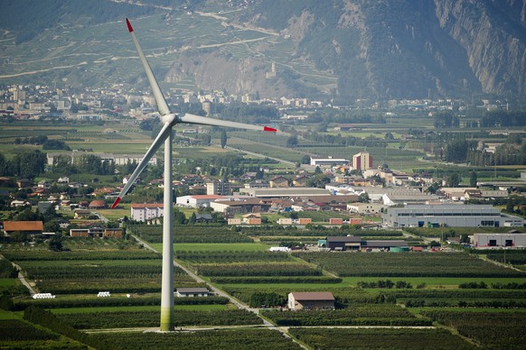 ZUR EIDGENOESSISCHEN ABSTIMMUNG VOM 21. MAI 2017 UEBER DAS ENERGIEGESETZ STELLEN WIR IHNEN ZUM THEMA WINDENERGIE FOLGENDES BILDMATERIAL ZUR VERFUEGUNG  L&#039;eolienne &quot;Adonis&quot; est photogra ...