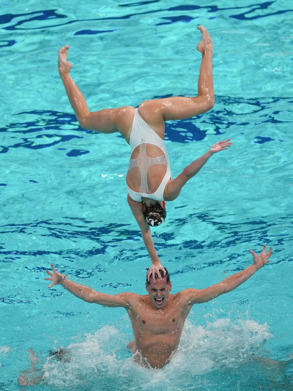 Sport Themen der Woche KW24 Sport Bilder des Tages 250615 -- XI AN, June 15, 2025 -- Team Spain perform during the team acrobatic event at the World Aquatics Artistic Swimming World Cup 2025 Super Fin ...