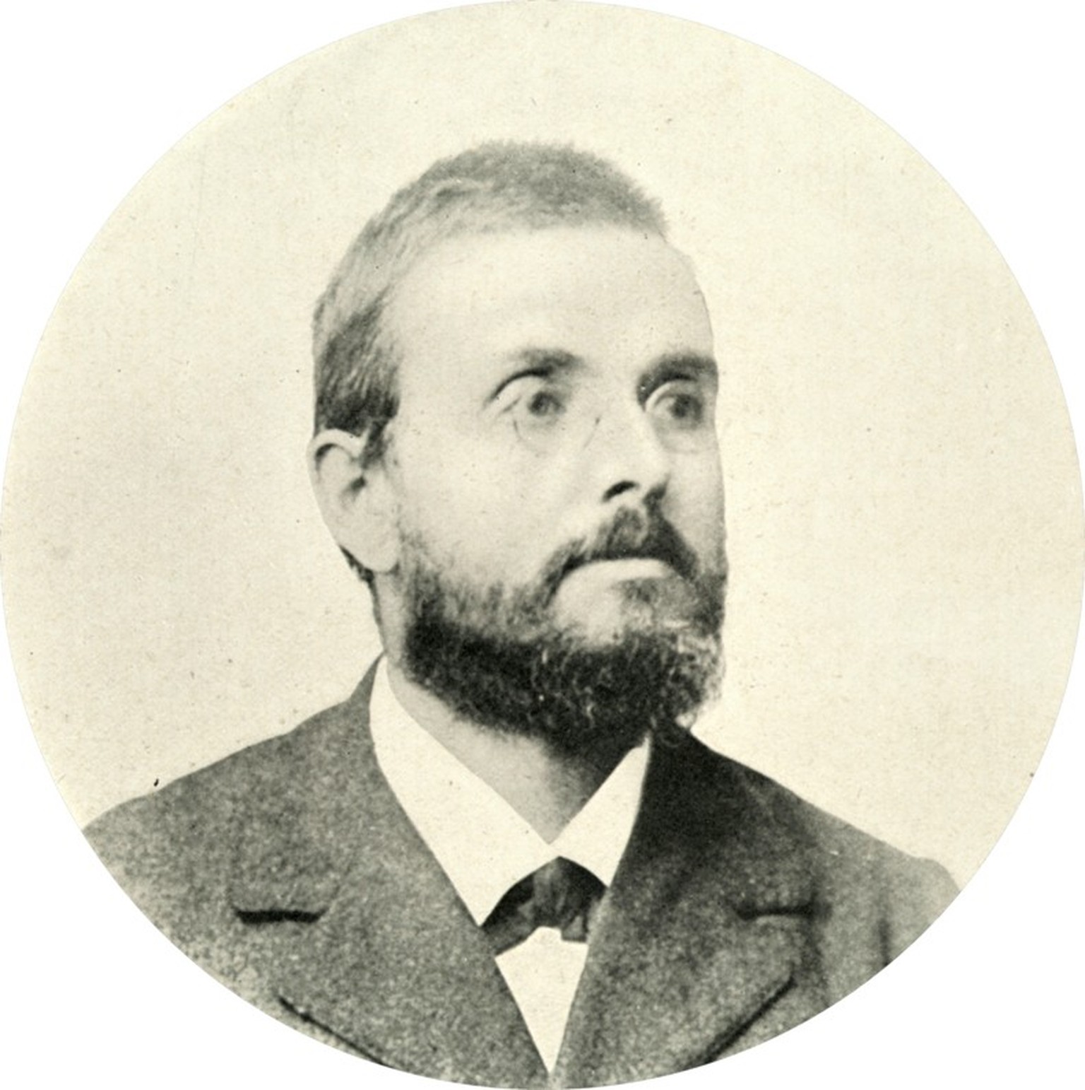 Giovanni Battista Grassi (1854–1925), um 1892.
https://de.wikipedia.org/wiki/Giovanni_Battista_Grassi#/media/Datei:Grassi_Giovanni_Battista_1854-1925.jpg