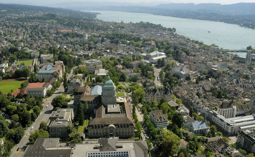 Luftaufnahme vom Hauptgebäude der Universität Zürich
© Universität Zürich; Manfred Richter
