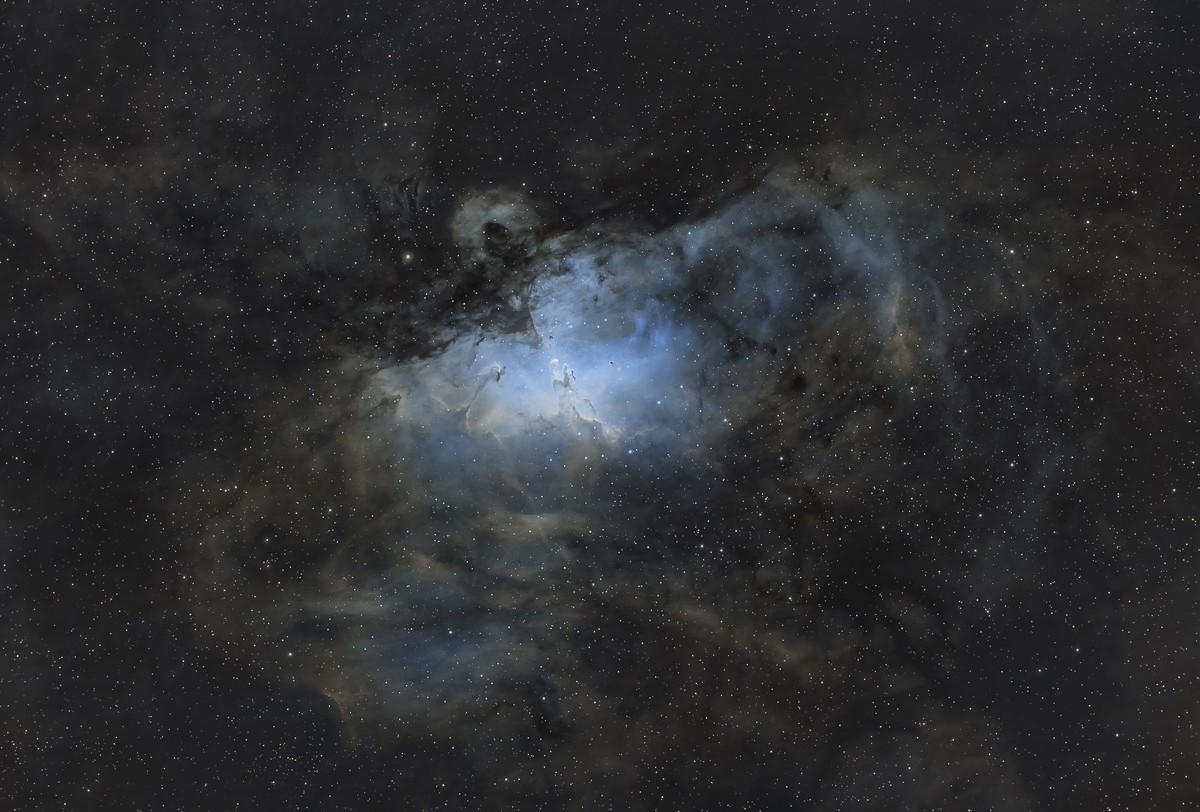 epa12167606 An image composed by several photographs taken during 4 hours and 36 minutes shows the Eagle Nebula seen from La Hayuela, Cantabria, Spain, 10 June 2025. The Eagle Nebula is an open cluste ...