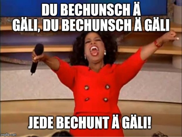 Real-Youngster wird gegen Atlético zum Matchwinner – weil er in der 115. Minute Rot holt
Haha, wie der Schiri im Rudel die Gelbekarte rumschwingt. Als wär das eine eigene Sportart. 😂