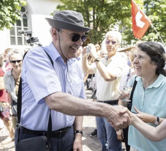 «Coolste Regierungschefin»: Finnlands Sanna Marin begeistert Netz mit Rockfestival-Besuch\nFast so cool wie unsere Bundesräte auf dem diesjährigen Reisli…zugegeben, ich bin irgendwie etwas neidisch au ...