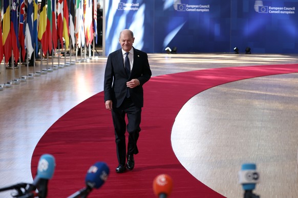 epa11944175 Germany&#039;s Federal Chancellor Olaf Scholz arrives at an European Council meeting in Brussels, Belgium, 06 March 2025. The EU leaders are convening for a special summit to discuss ongoi ...