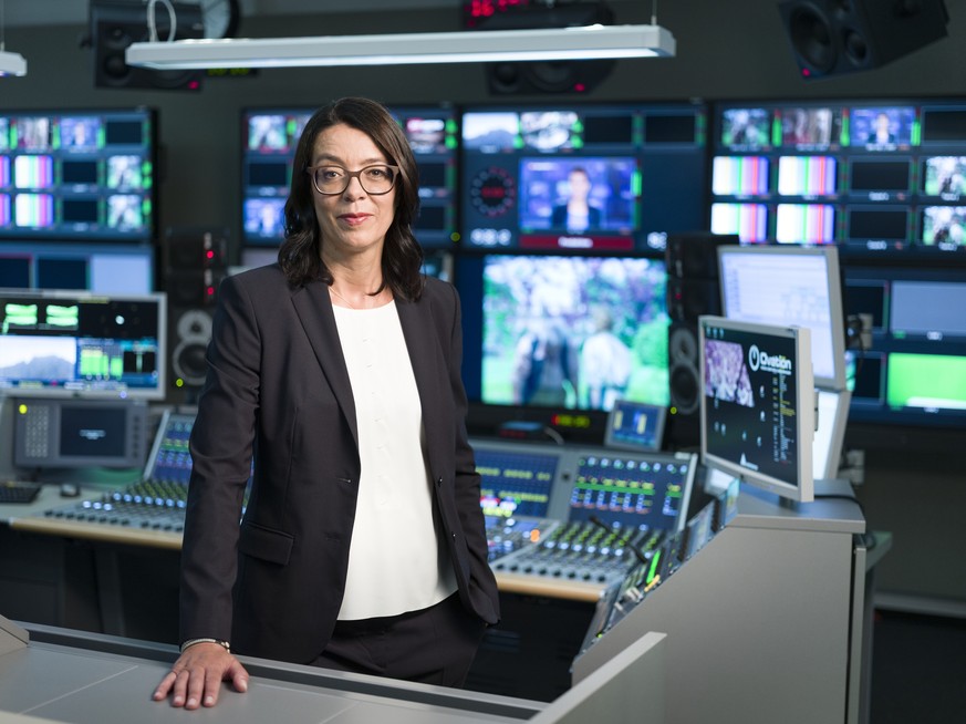 ARCHIVBILD ZUM STELLENABBAU BEI SRF --- Nathalie Wappler, Director of Swiss Radio and Television, SRF, poses for a photograph at the television studio of SRF in Zurich-Oerlikon, Switzerland, on August ...