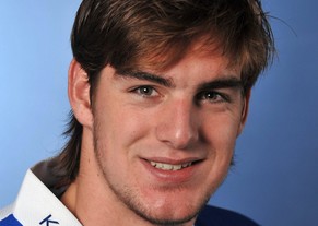 Portrait von Reto Berra, Torhueter des NLA Eishockey Club Davos, HCD, aufgenommen am Freitag, 15. August 2008, in Davos. (KEYSTONE/Juergen Staiger)