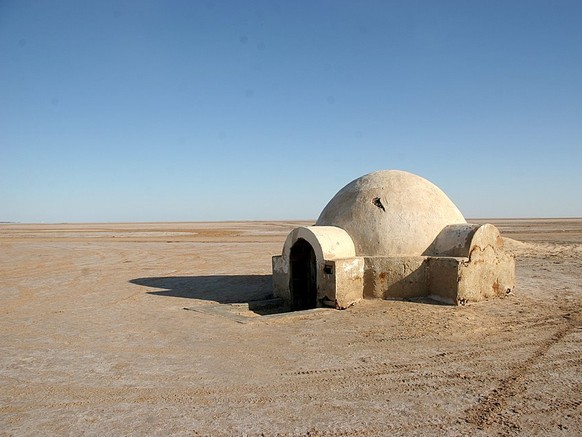 star wars tattoine tunesien filmsets http://www.panoramio.com/photo/5546261