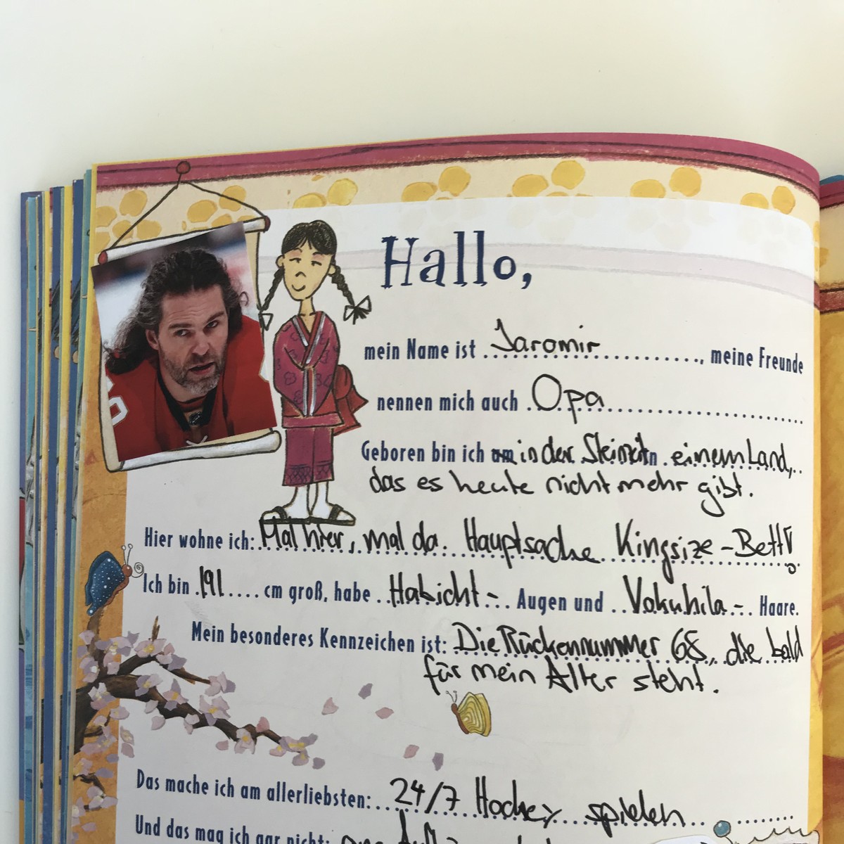 Freundschaftsbuch Nico Hischier
