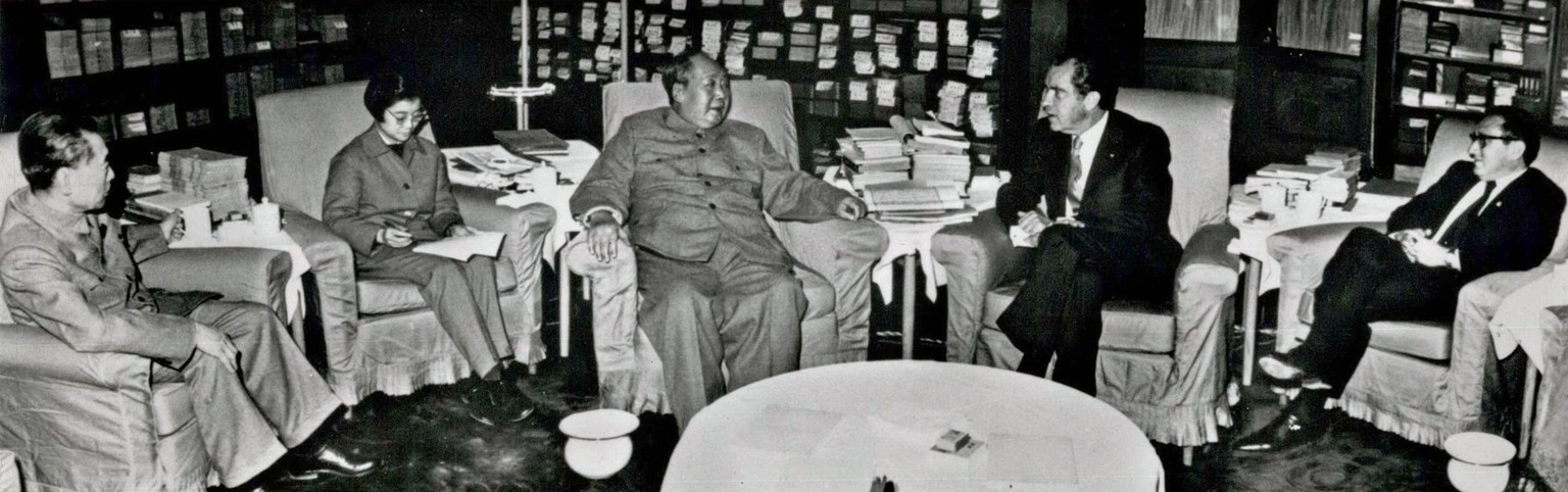 Feb. 15, 1972 - Beijing, China - L-R Chinese Premier ZHOU ENLAI, interpreter NANCY TANG, Chinese Chairman MAO ZEDONG Mao Tse Tsung, US President RICHARD NIXON, and US National Security Advisor HENRY K ...