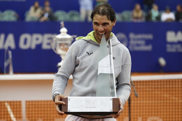 Nadal beisst sich in Argentinien zu seinem 46. Titel auf Sand.