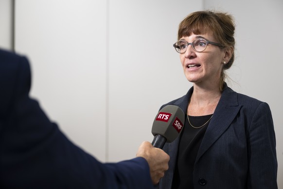 Regierungsraetin (GR) Carmelia Maissen und Prasidentin der RKGK, im Interview kurz vor einer Medienkonferenz der Regierungskonferenz der Gebirgskantone zur Abstimmung ueber die Abschaffung des Eigenmi ...