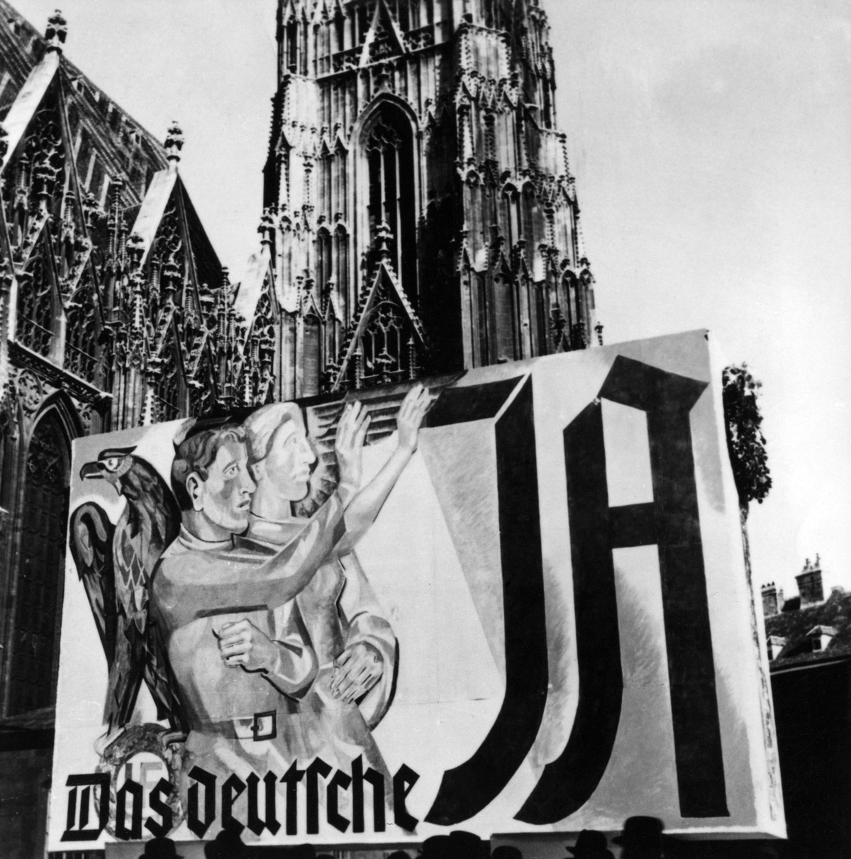 Bildnummer: 59945884 Datum: 01.01.1900 Copyright: imago/United Archives International
Propoganda Poster in Vienna , Austria 1932, �sterreich kbdig 1900 quadrat 1930 s 1930s 30 s 30s 20th Century Aust ...