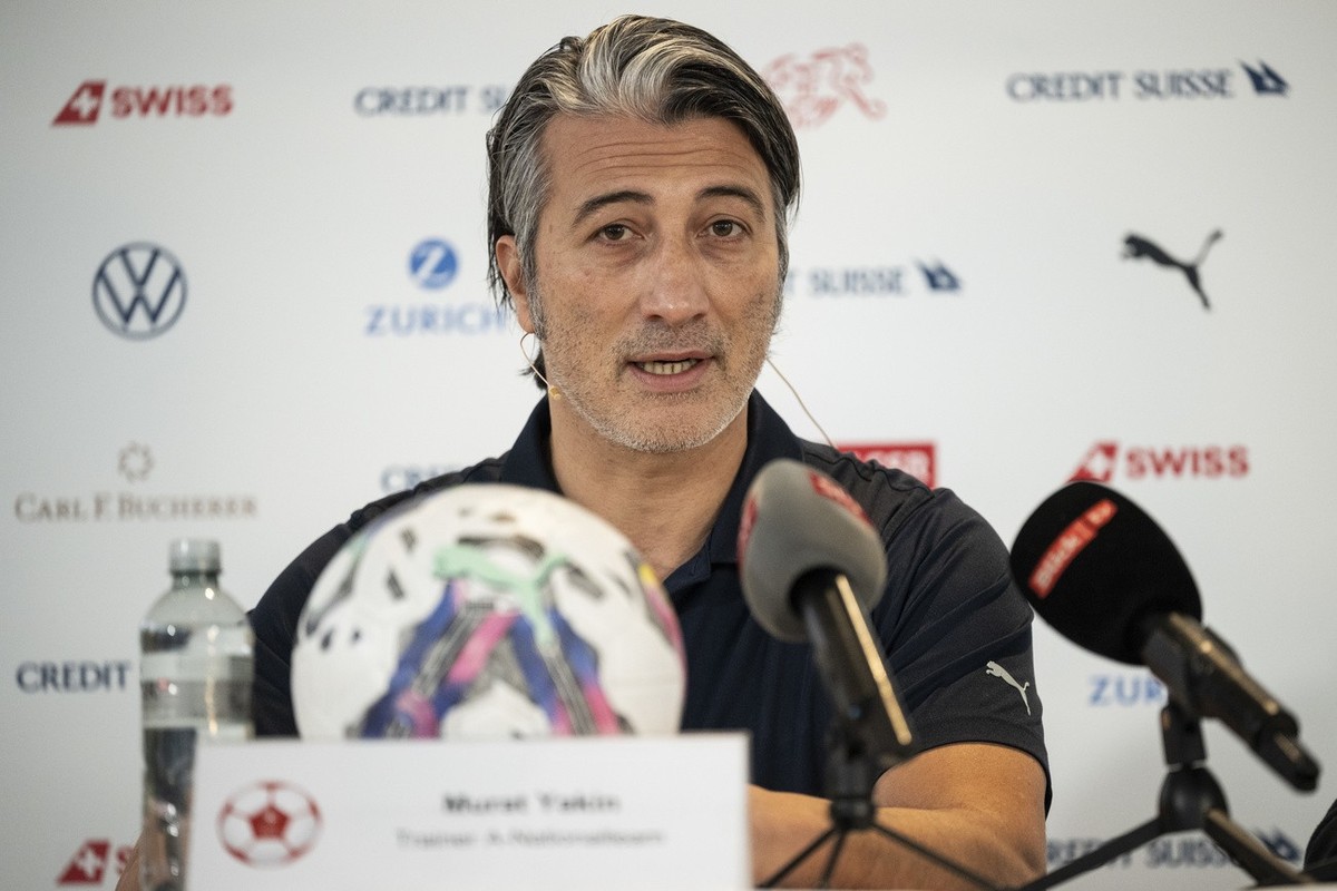 A-Nationaltrainer Murat Yakin informiert ueber die Kaderbekanntgabe des Maenner-Nationalteams fuer die EM-Qualifikationsspiele gegen Weissrussland und Israel, aufgenommen am Donnerstag, 16. Maerz 2023 ...