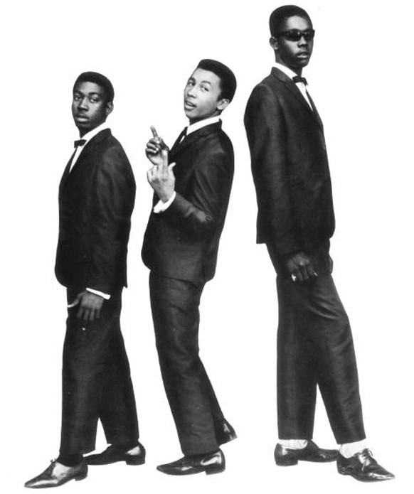 JAMAICA - CIRCA 1964: Photo of Bob Marley, 1964, Jamaica, Bob Marley (with The Wailers), L-R: Bunny Wailer, Bob Marley, Peter Tosh. (Photo by Michael Ochs Archives/Getty Images)