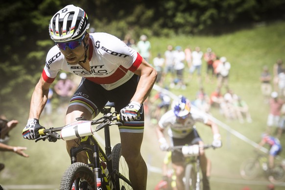 ARCHIVBILD ZUM SIEG VON NINO SCHURTER AM WELTCUP IN ALPTSTADT -- Nino Schurter of Switzerland in action during the UCI Cross Country Mountainbike World Cup, on Sunday, July 10, 2016, in Lenzerheide, S ...