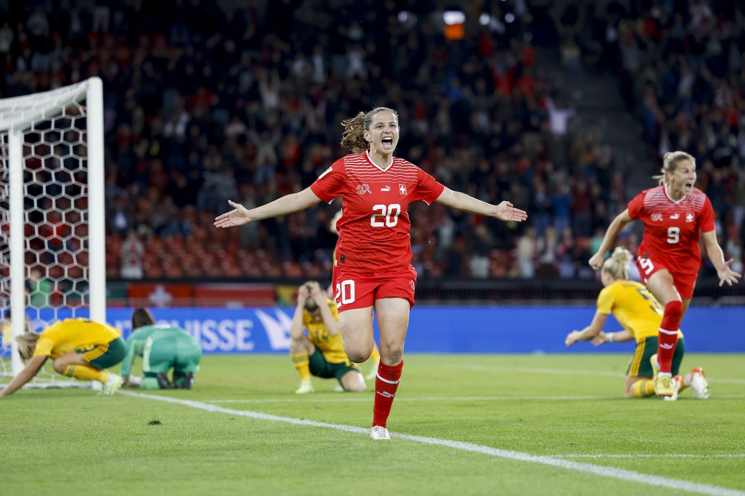 epa10236952 Switzerlands Fabienne Humm celebrates the 2-1 lead during the FIFA Women's World Cup 2023 qualifying round group G soccer match between the national soccer teams of Switzerland and Wales,  ...