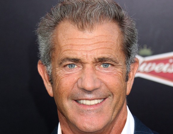 epa04350036 US actor Mel Gibson arrives at the premiere for &#039;The Expendables 3&#039; at the TCL Chinese Theatre in Hollywood, California, USA, 11 August 2014. EPA/JIMMY MORRIS