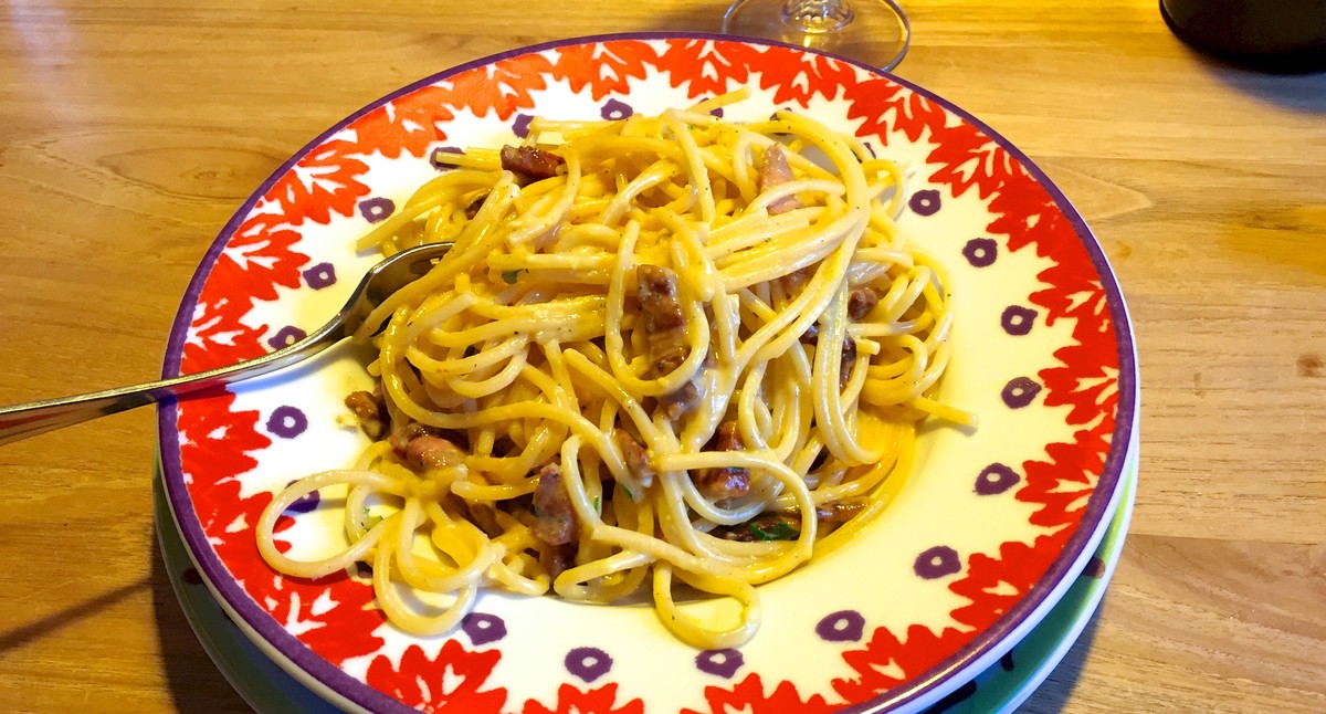 spaghetti carbonara so macht mans richtig baronis lebenshilfen
