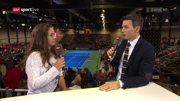 Patty Schnyder diskutiert mit Moderator Paddy Kälin.