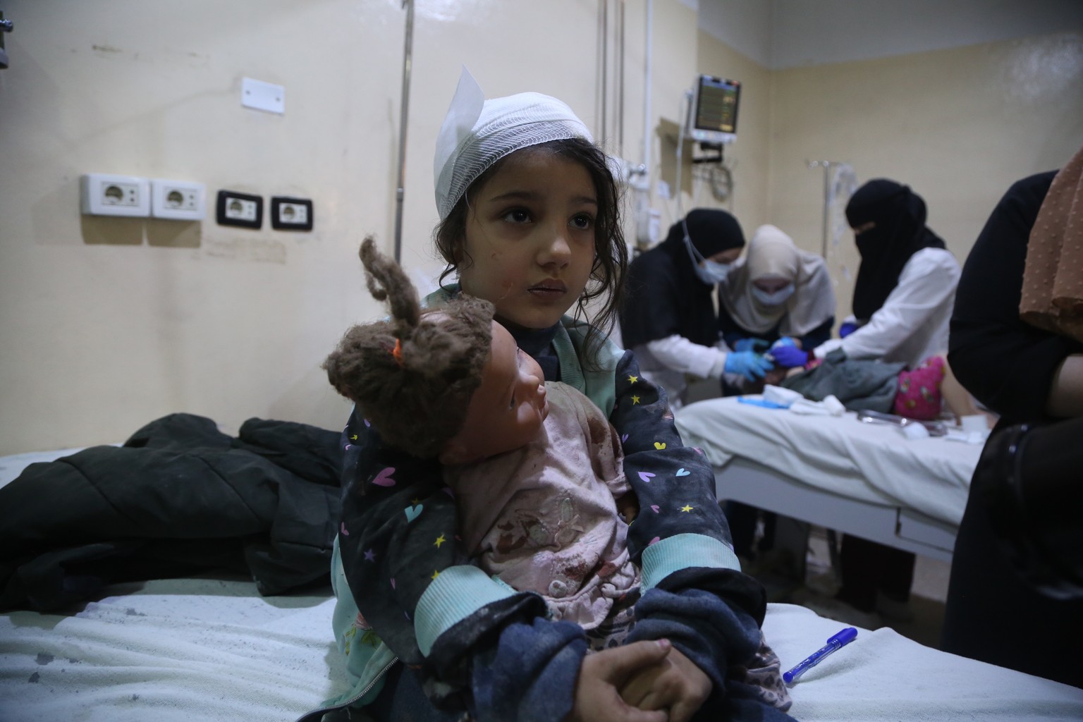 epa11751164 A child injured in an airstrike receives medical treatment at a hospital in Idlib, northern Syria, 01 December 2024. According to the White Helmets, the Syrian civil group in northwestern  ...