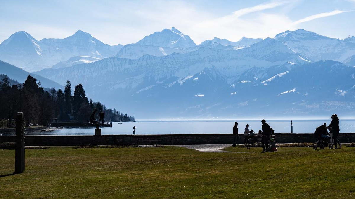 Thunersee im März 2022